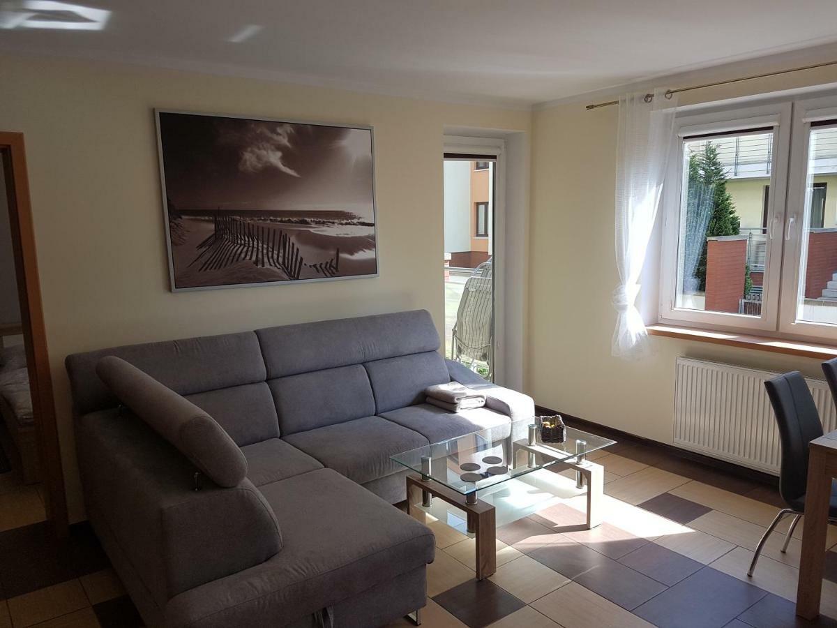 Apartament Z Ogrodkiem Pomerania Kołobrzeg Buitenkant foto