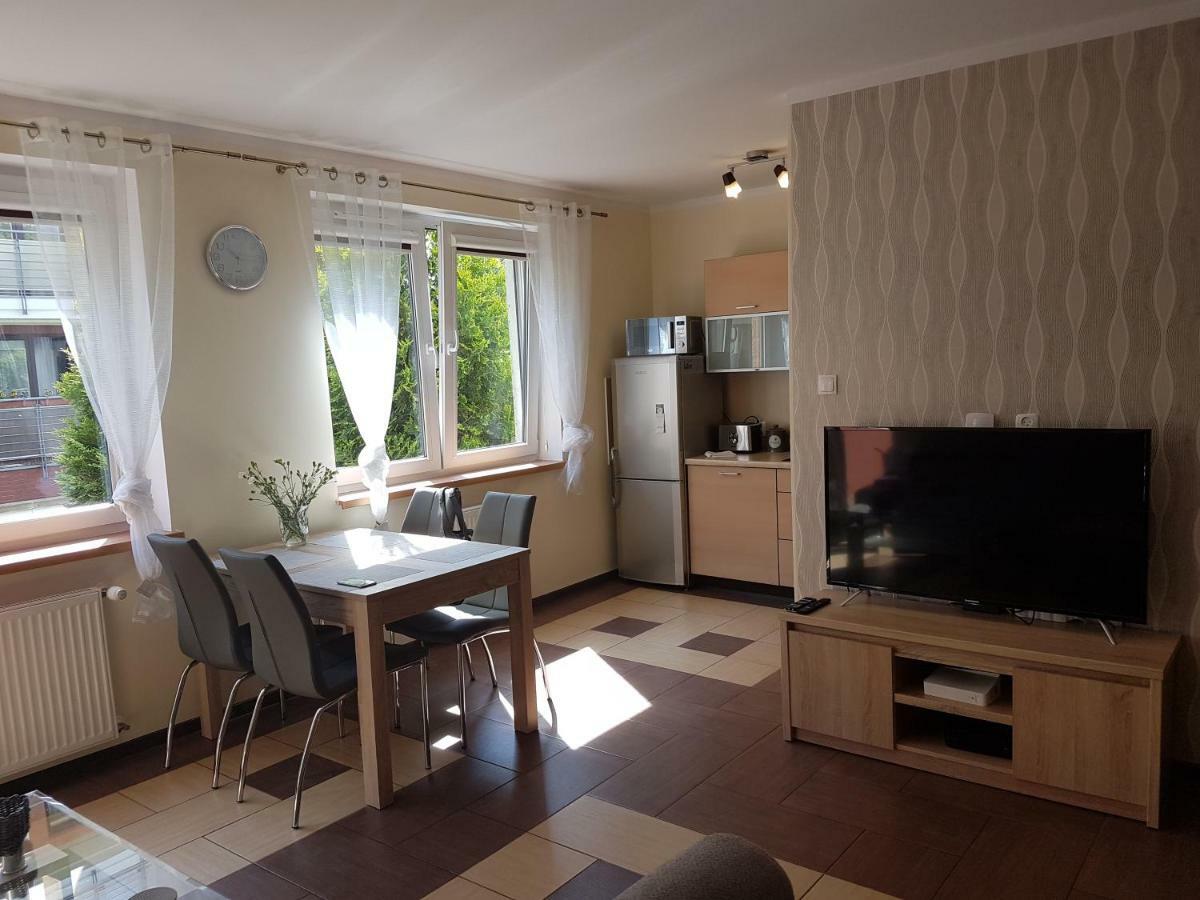 Apartament Z Ogrodkiem Pomerania Kołobrzeg Buitenkant foto